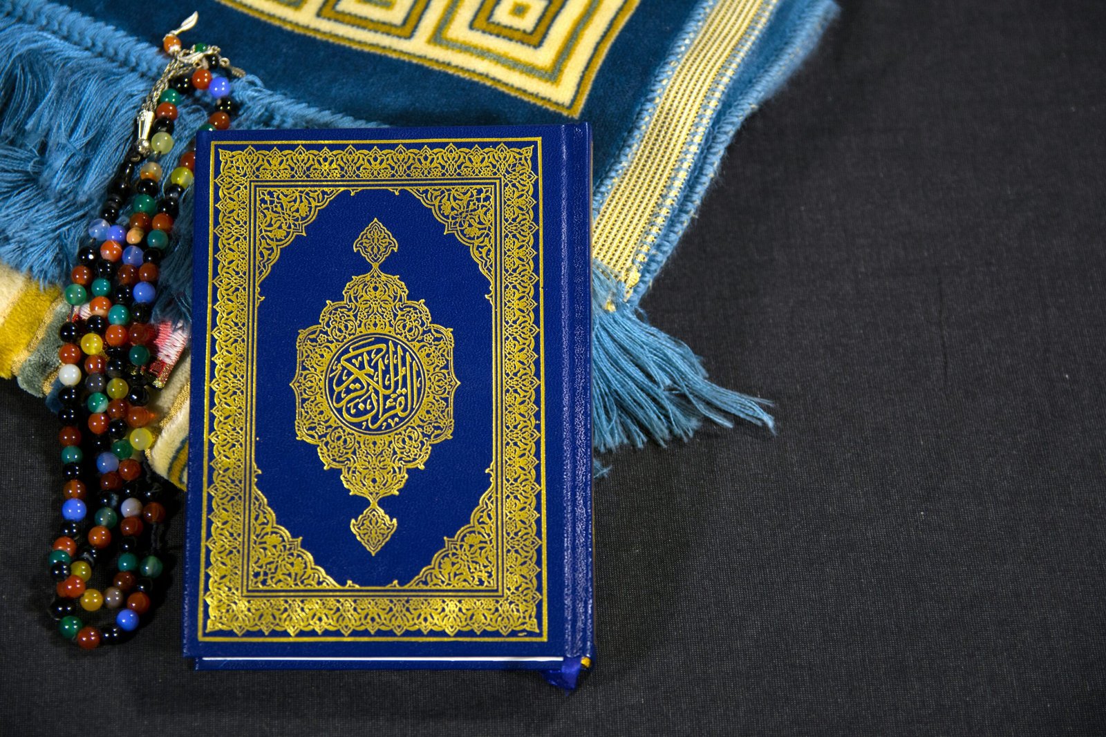 Understanding the Book of Hebrews: Key Scriptures and Their Significance